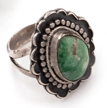 Load image into Gallery viewer, Split Shank Flower Signature Ring