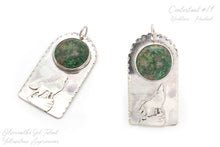 Load image into Gallery viewer, Howling Wolf Pendant