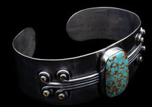 Load image into Gallery viewer, Geyser Cuff