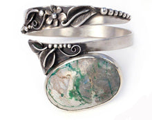 Load image into Gallery viewer, Wrapped Cuff