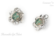 Load image into Gallery viewer, Flower Charm