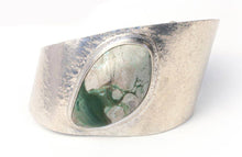 Load image into Gallery viewer, Diagonal Cuff