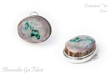 Load image into Gallery viewer, Horn Charm