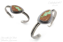 Load image into Gallery viewer, Double Wire Cuff Bracelet with Cabochon