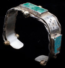 Load image into Gallery viewer, Square Cuff