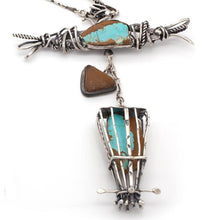 Load image into Gallery viewer, Sculpture Necklace