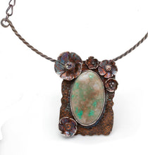 Load image into Gallery viewer, Flowered Frame Necklace
