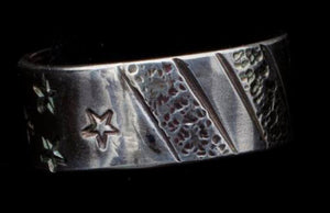 Triangle Ring with Decorative Band