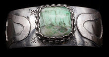 Load image into Gallery viewer, Bear Paw Cuff
