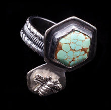 Load image into Gallery viewer, Bee Ring
