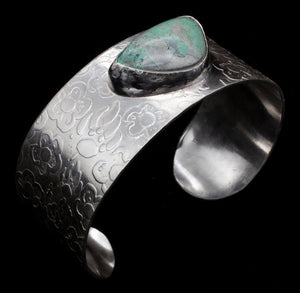 Etched Flower Bear Paw Cuff