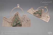 Load image into Gallery viewer, Mountain Scene Pendant
