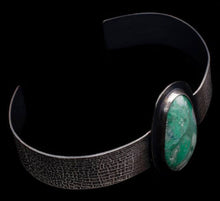 Load image into Gallery viewer, Oval Cabochon and Texture Cuff
